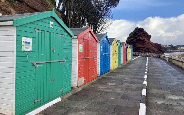Self-contained Guest Suite in Dawlish, Devon