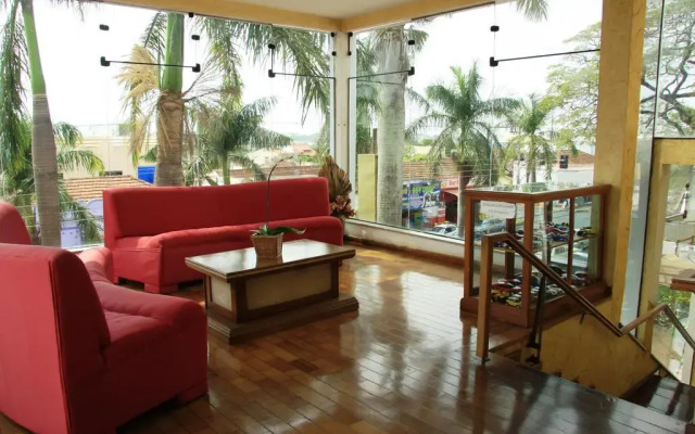 Cazuza Palace Hotel