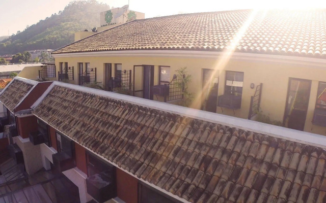Kastel Itaipava Centro Hotel