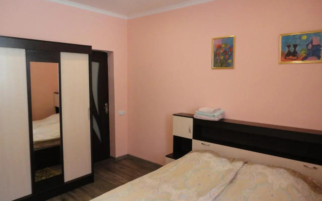 Like Home Guesthouse