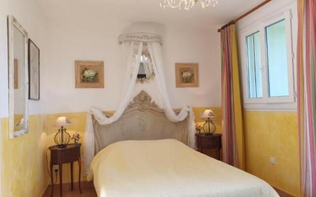 Residences Le Home  A Merula