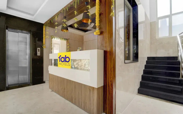 Fabhotel Kayal Plaza