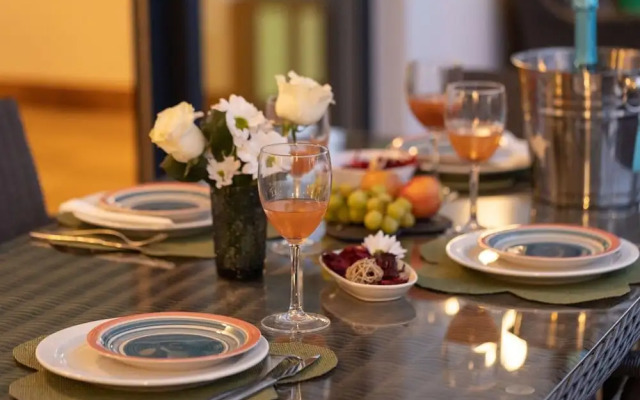 Belvilla by OYO Villa A