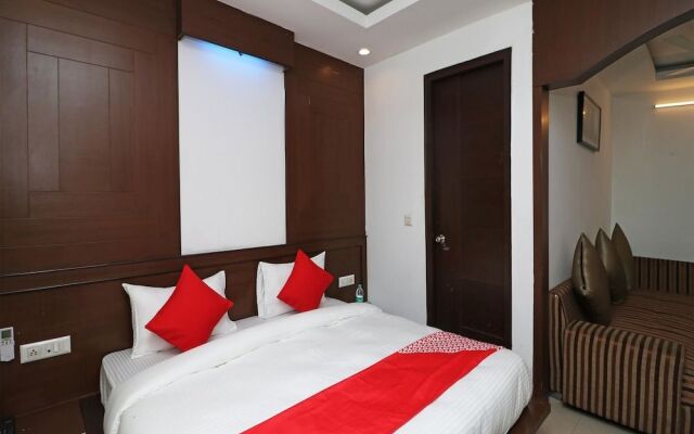 OYO 12780 New Hotel Rajwada