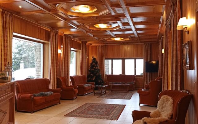 PLOSE Parkhotel & Residence