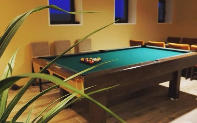Hotell Eikerapen Gjestegard