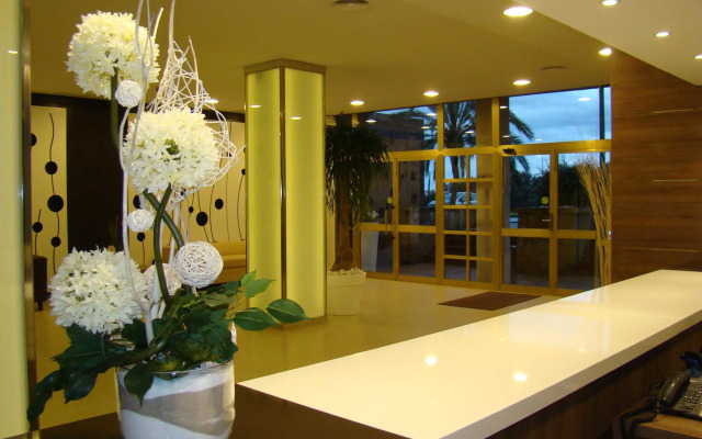 Club Simo Aparthotel