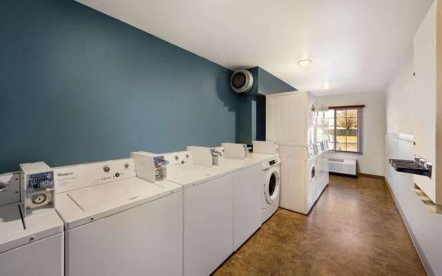 WoodSpring Suites Columbus Southeast