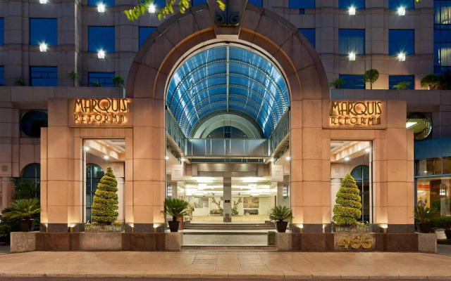 Marquis Sky Suites