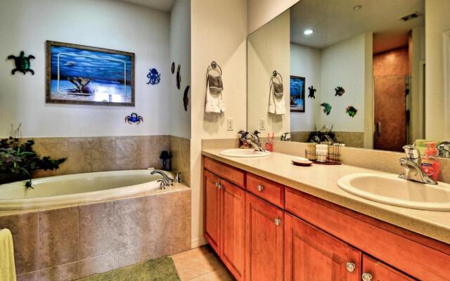 Harborview Grande 202