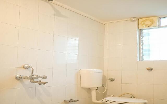 OYO Flagship 12723 Hotel D Villa