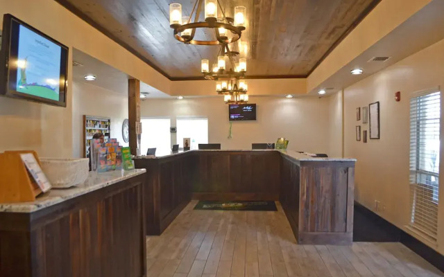 Yogi Bear's Jellystone Park Camp-Resort
