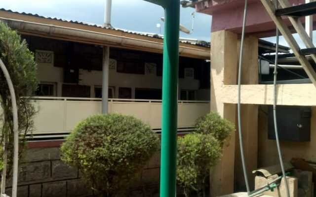 Paramount Guest House