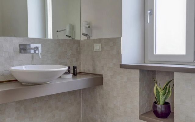 Rm-h501-gpsc20a1 Colosseo Gardens - C1