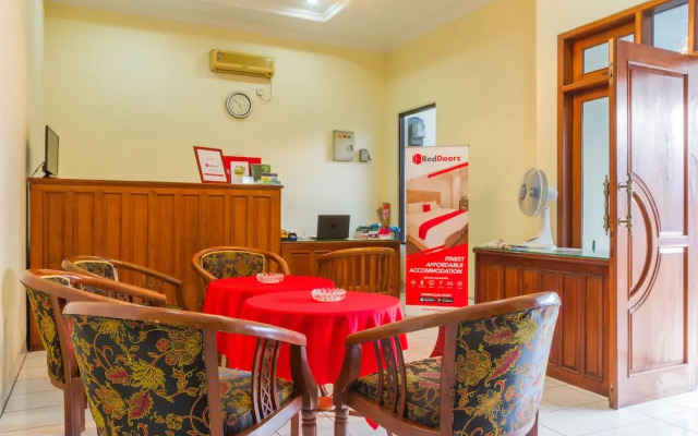 Reddoorz Near Grage City Mall 2