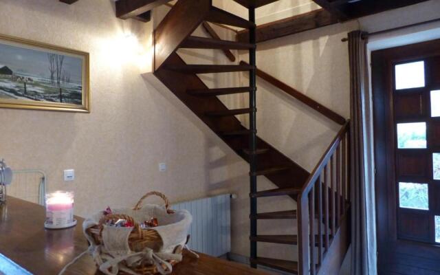 Gite Bransat, 3 pièces, 4 personnes - FR-1-489-38