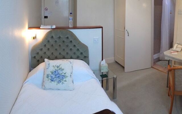Chudleigh Hotel