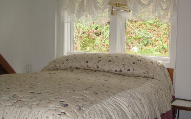 Mountain Valley Retreat