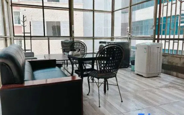 Shuijing Business Hotel
