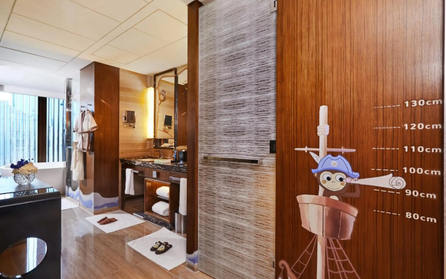 Mandarin Oriental Pudong, Shanghai