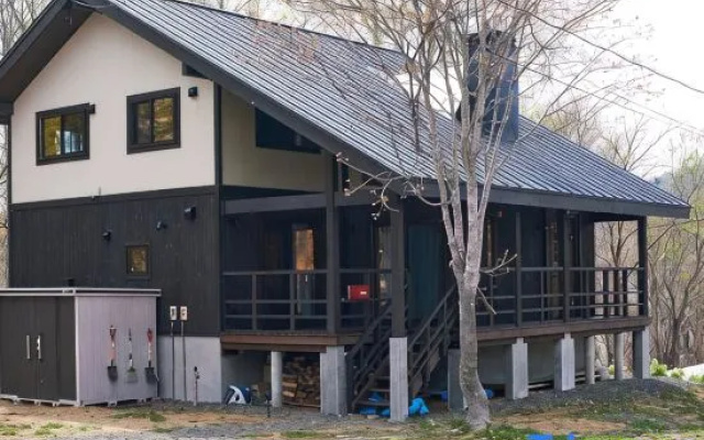 Slow House Niseko with Private Onsen – Exterior – Niseko