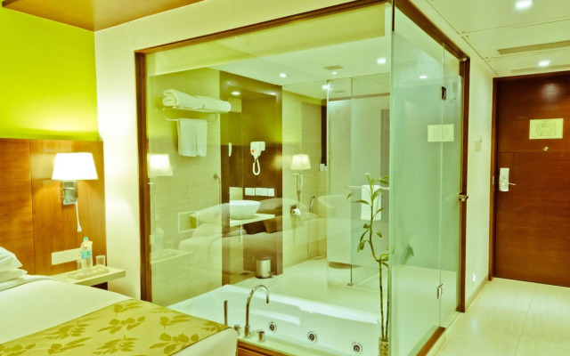 Ramee Grand Hotel and Spa, Pune