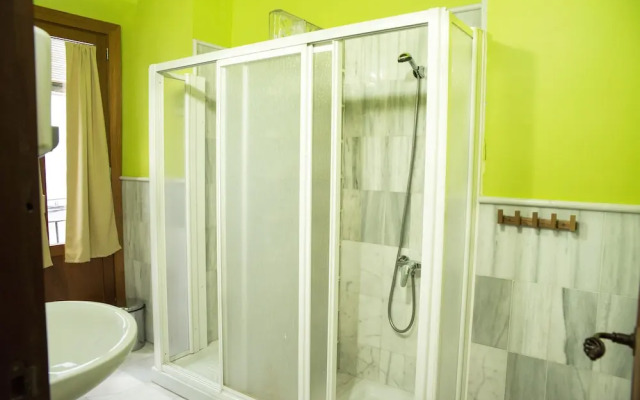 White Nest Hostel