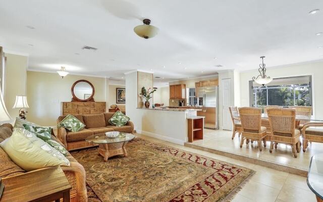 Sand Hill St. 318 Marco Island Vacation Rental  3 Bedroom Home by RedAwning