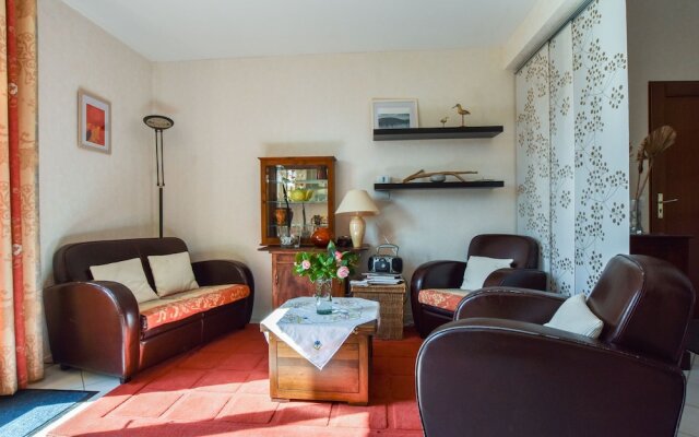 House Between River and Ocean With Pretty Garden in Brittany