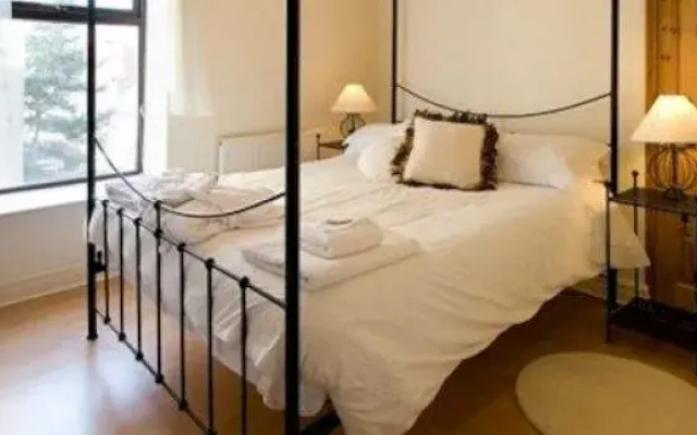 Ivory Suite