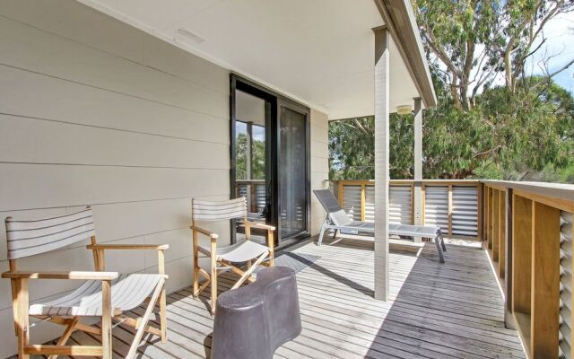 On the Hill at Metung