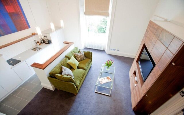 Merchiston Residence