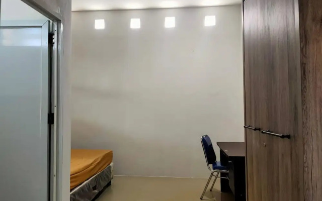 Hotel O Kost 3 Kelor Syariah