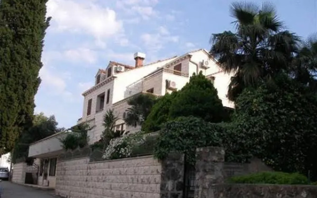 Villa Franovic