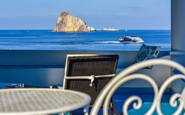 Hotel Eunymos - Trattoria Da Francesco Panarea