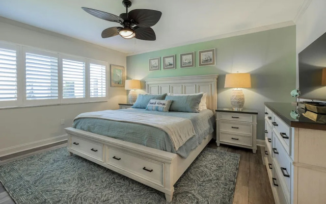 Land's End 4-306 Bay Front - Premier