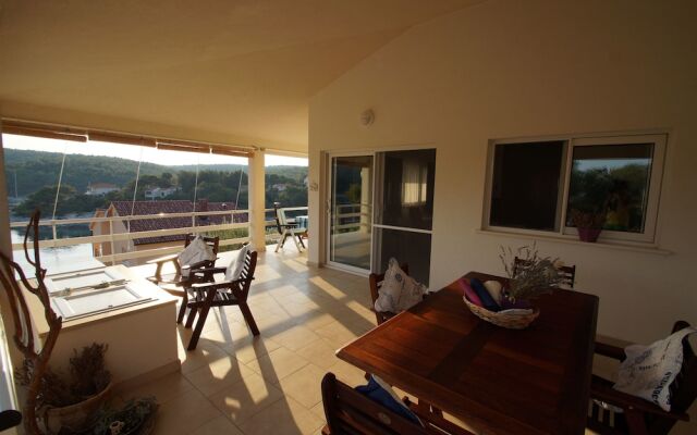 Apartment Meditation