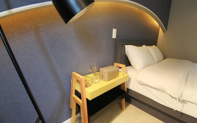 Jeonju Deokjindong MOMENT 708