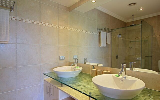 A Perfect Stay - 3 James Cook Apartments