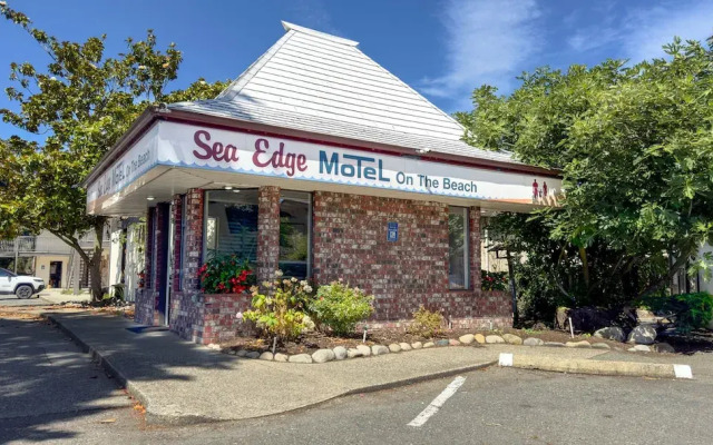 Sea Edge Motel