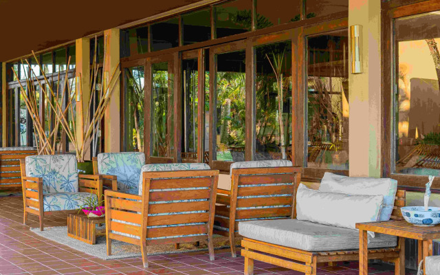 Carmel Charme Resort