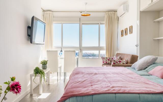 MalagaSuite Comfy Studio