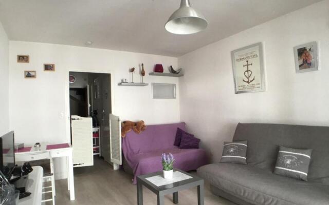 Studio Saintes-Maries-de-la-Mer, 1 pièce, 4 personnes - FR-1-475-46