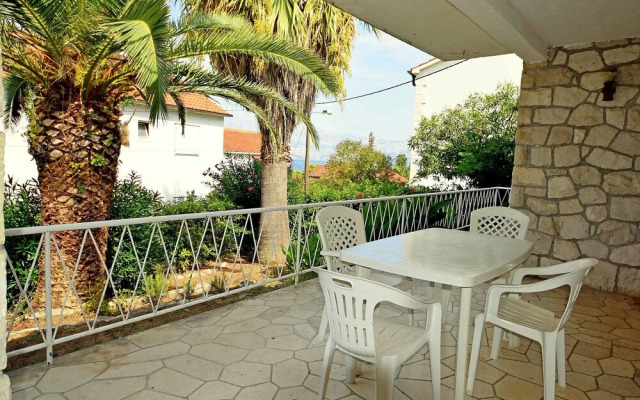 Villa Palma Postira in Postira