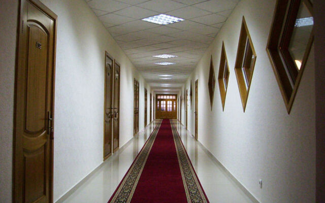 Naberezhnaya Hotel