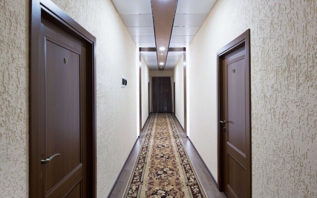 Отель «Элегант»