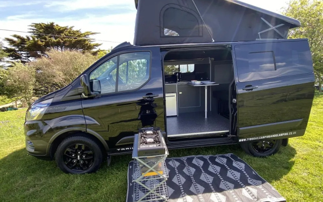 Inviting 2 bed Camper in Holyhead
