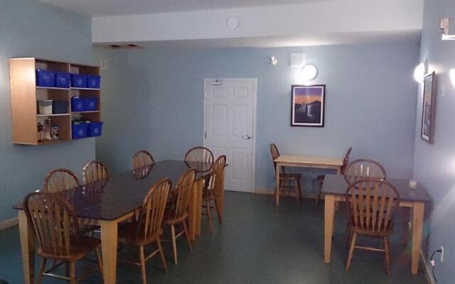 Hot Springs Campground & Hostel