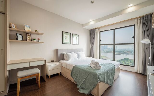 Vera Apartments - Saigon Royal Residence