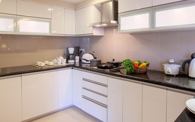 Oakwood Residence Naylor Road Pune
